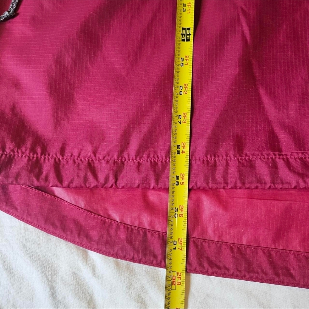 Raspberry Hooded Windbreaker - Picture 4 of 5